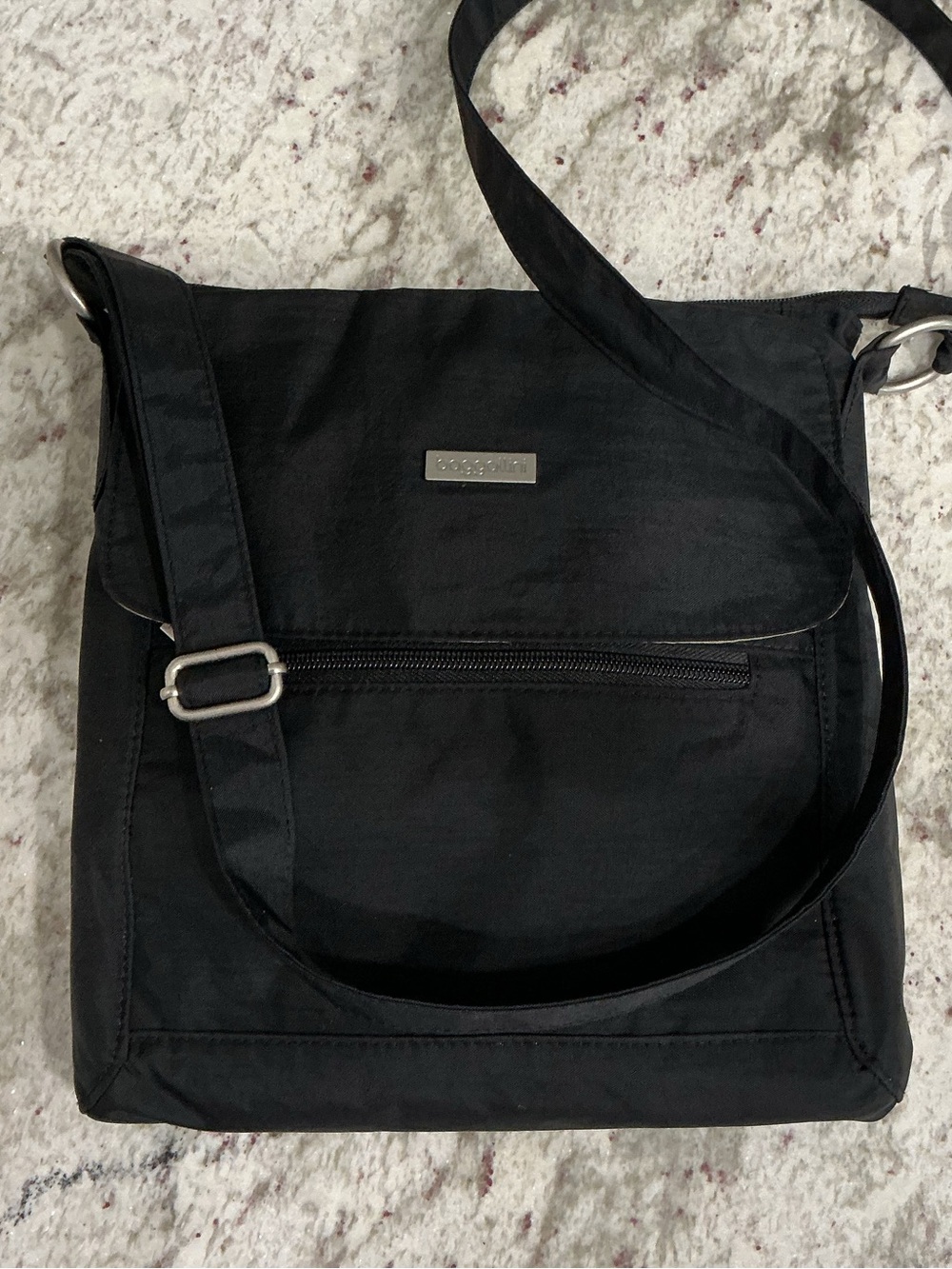 Baggallini Black Messenger Crossbody Bag